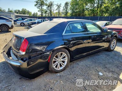 Trzecie zdjęcie samochodu z tyłu: 2017 CHRYSLER 300 S VIN:2C3CCAAG7HH663759 - miniatura