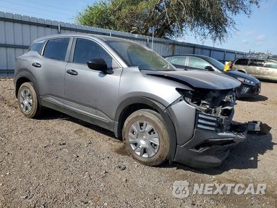 Czwarte zdjęcie samochodu z boku: 2025 NISSAN KICKS S VIN:3N8AP6BB4SL372467 - miniatura