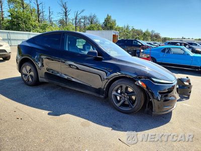 Czwarte zdjęcie samochodu z boku: 2026 TESLA MODEL Y VIN:7SAYGDEE1TA413397 - miniatura