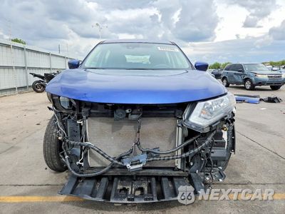 Piąte zdjęcie samochodu w środku: 2020 NISSAN ROGUE S VIN:5N1AT2MV8LC751956 - miniatura