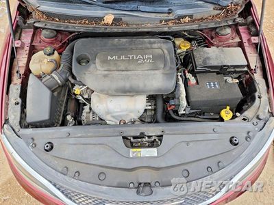 Zdjęcie 11 z 12 samochodu: 2015 CHRYSLER 200 LIMITED VIN:1C3CCCAB3FN692907 - miniatura