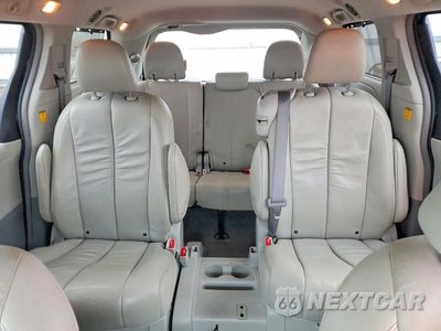 Zdjęcie 10 z 13 samochodu: 2011 TOYOTA SIENNA XLE 8-PASSENGER VIN:5TDYK3DC6BS013628 - miniatura