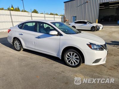 Czwarte zdjęcie samochodu z boku: 2019 NISSAN SENTRA SV VIN:3N1AB7AP9KY409712 - miniatura