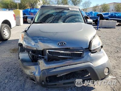 Piąte zdjęcie samochodu w środku: 2010 KIA SOUL + VIN:KNDJT2A28A7140961 - miniatura
