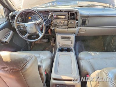 Zdjęcie 8 z 12 samochodu: 2002 CHEVROLET TAHOE VIN:1GNEK13Z42R250024 - miniatura