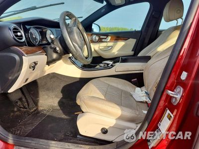 Zdjęcie 7 z 12 samochodu: 2017 MERCEDES-BENZ E 300 VIN:WDDZF4JB8HA062271 - miniatura