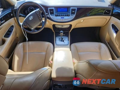 Zdjęcie 8 z 12 samochodu: 2010 HYUNDAI GENESIS 3.8L VIN:KMHGC4DEXAU074874 - miniatura
