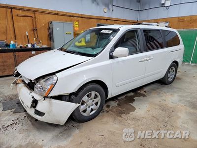 2009 KIA SEDONA LX KNDMB233296313347 - główne zdjęcie licytacji z USA - miniatura