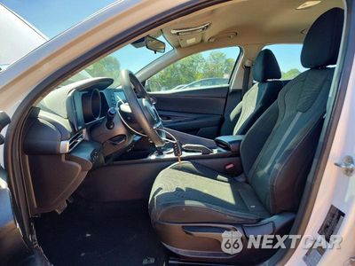Zdjęcie 7 z 12 samochodu: 2021 HYUNDAI ELANTRA SE VIN:5NPLL4AG8MH045624 - miniatura