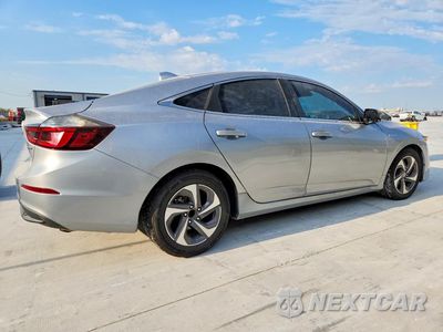 Trzecie zdjęcie samochodu z tyłu: 2019 HONDA INSIGHT EX VIN:19XZE4F56KE005927 - miniatura