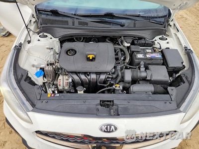 Zdjęcie 11 z 12 samochodu: 2020 KIA FORTE GT LINE VIN:3KPF34AD9LE163476 - miniatura