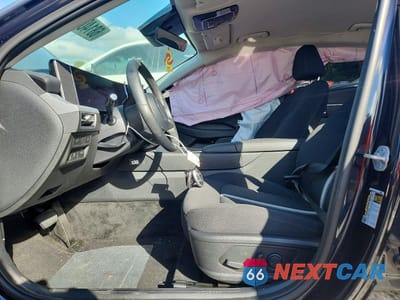 Zdjęcie 7 z 12 samochodu: 2026 HYUNDAI SONATA SEL SPORT VIN:KMHL64JA7TA532656 - miniatura