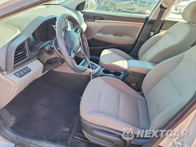 Zdjęcie 7 z 12 samochodu: 2019 HYUNDAI ELANTRA SEL VIN:5NPD84LF1KH442292 - miniatura