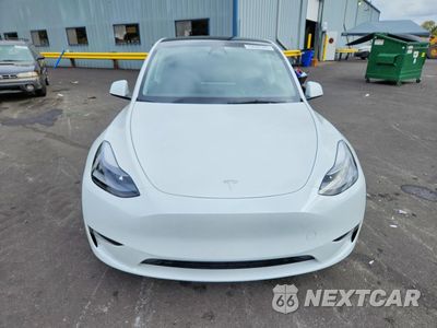 Piąte zdjęcie samochodu w środku: 2023 TESLA MODEL Y VIN:7SAYGDEF7PF778085 - miniatura