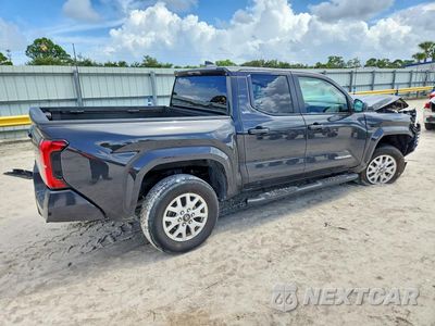 Trzecie zdjęcie samochodu z tyłu: 2024 TOYOTA TACOMA SR5 VIN:3TMKB5FN3RM023978 - miniatura