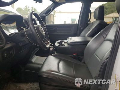 Zdjęcie 7 z 12 samochodu: 2023 RAM 2500 TRADESMAN VIN:3C6UR4CJ6PG646269 - miniatura
