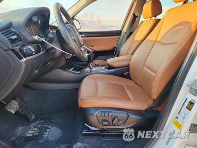 Zdjęcie 7 z 12 samochodu: 2016 BMW X3 SDRIVE28I VIN:5UXWZ7C5XG0T43052 - miniatura