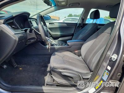 Zdjęcie 7 z 12 samochodu: 2018 HYUNDAI SONATA SE VIN:5NPE24AF5JH703155 - miniatura