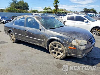 Czwarte zdjęcie samochodu z boku: 2000 NISSAN MAXIMA GXE VIN:JN1CA31A6YT022133 - miniatura