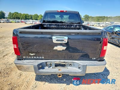 Zdjęcie 6 z 12 samochodu: 2008 CHEVROLET SILVERADO C1500 VIN:1GCEC14X78Z269727 - miniatura