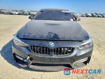 Piąte zdjęcie samochodu w środku: 2018 BMW M4 VIN:WBS4Y9C56JAC88121 - miniatura
