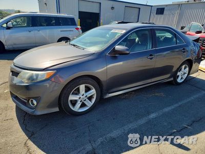 2013 TOYOTA CAMRY SE 4T1BF1FK0DU697699 - główne zdjęcie licytacji z USA - miniatura
