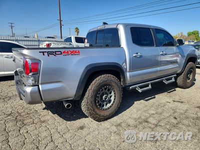 Trzecie zdjęcie samochodu z tyłu: 2021 TOYOTA TACOMA TRD OFF-ROAD VIN:3TMCZ5AN6MM434615 - miniatura