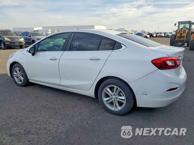 Drugie zdjęcie samochodu z przodu: 2017 CHEVROLET CRUZE LT VIN:3G1BE5SM2HS566794 - miniatura