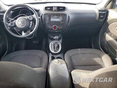 Zdjęcie 8 z 12 samochodu: 2017 KIA SOUL + VIN:KNDJP3A52H7497809 - miniatura