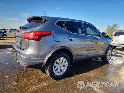 Trzecie zdjęcie samochodu z tyłu: 2019 NISSAN ROGUE SPORT S VIN:JN1BJ1CP3KW240635 - miniatura