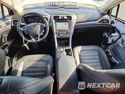 Zdjęcie 8 z 12 samochodu: 2017 FORD FUSION SE HYBRID VIN:3FA6P0LU2HR408912 - miniatura