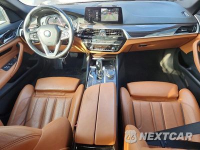 Zdjęcie 8 z 12 samochodu: 2018 BMW 530 I VIN:WBAJA5C58JWA35888 - miniatura
