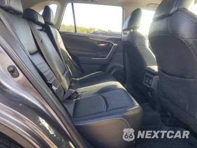 Zdjęcie 11 z 13 samochodu: 2021 TOYOTA RAV4 XLE PREMIUM VIN:JTMA1RFV9MD082981 - miniatura