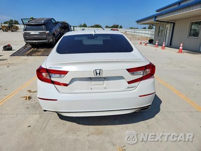 Zdjęcie 6 z 13 samochodu: 2018 HONDA ACCORD SPORT VIN:1HGCV1F32JA207900 - miniatura