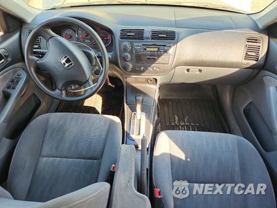 Zdjęcie 8 z 12 samochodu: 2004 HONDA CIVIC LX VIN:2HGES16594H582255 - miniatura