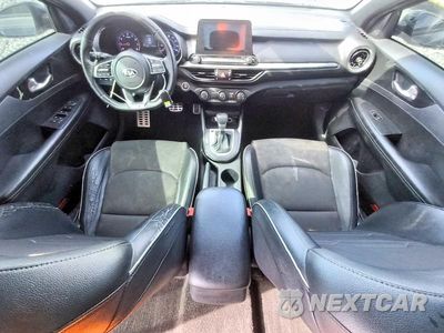 Zdjęcie 8 z 13 samochodu: 2020 KIA FORTE GT LINE VIN:3KPF34AD9LE157306 - miniatura
