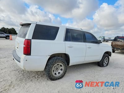 Trzecie zdjęcie samochodu z tyłu: 2019 CHEVROLET TAHOE SPECIAL VIN:1GNSKFEC5KR125378 - miniatura