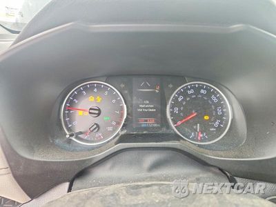 Zdjęcie 9 z 13 samochodu: 2019 TOYOTA RAV4 XLE VIN:2T3P1RFV4KC016477 - miniatura
