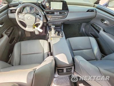 Zdjęcie 8 z 12 samochodu: 2025 LEXUS ES 300H BASE VIN:58ADA1C12SU066381 - miniatura