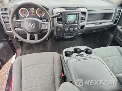 Zdjęcie 8 z 13 samochodu: 2017 RAM 3500 ST VIN:3C63RRGL9HG508215 - miniatura