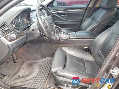 Zdjęcie 7 z 12 samochodu: 2011 BMW 5 SERIES XI VIN:WBAFU9C54BC785857 - miniatura