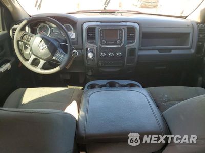 Zdjęcie 8 z 12 samochodu: 2018 RAM 1500 ST VIN:1C6RR6FTXJS165391 - miniatura