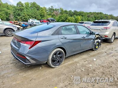 Trzecie zdjęcie samochodu z tyłu: 2026 HYUNDAI ELANTRA SEL SPORT VIN:KMHLM4DG0TU173381 - miniatura