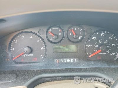Zdjęcie 9 z 12 samochodu: 2006 FORD TAURUS SE VIN:1FAFP53UX6A257922 - miniatura