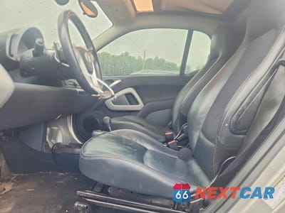 Zdjęcie 7 z 12 samochodu: 2008 SMART FORTWO PURE VIN:WMEEJ31XX8K142664 - miniatura