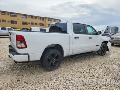 Trzecie zdjęcie samochodu z tyłu: 2024 RAM 1500 BIG HORN/LONE STAR VIN:1C6RREFTXRN134307 - miniatura