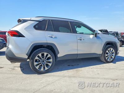 Trzecie zdjęcie samochodu z tyłu: 2019 TOYOTA RAV4 XLE PREMIUM VIN:2T3C1RFV8KC011880 - miniatura