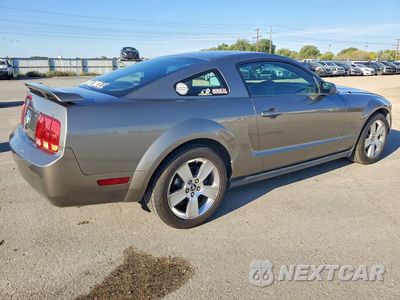 Trzecie zdjęcie samochodu z tyłu: 2005 FORD MUSTANG VIN:1ZVFT80N655188297 - miniatura