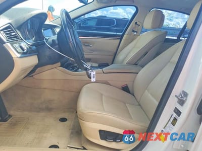 Zdjęcie 7 z 12 samochodu: 2011 BMW 528 I VIN:WBAFR1C59BC750864 - miniatura