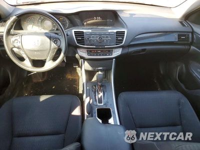 Zdjęcie 8 z 12 samochodu: 2015 HONDA ACCORD SPORT VIN:1HGCR2F54FA121314 - miniatura
